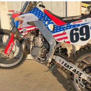 Meet your Posher, Cade